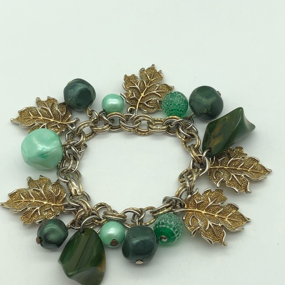 Bakelite Beaded Bracelet - Picture 3 of 12